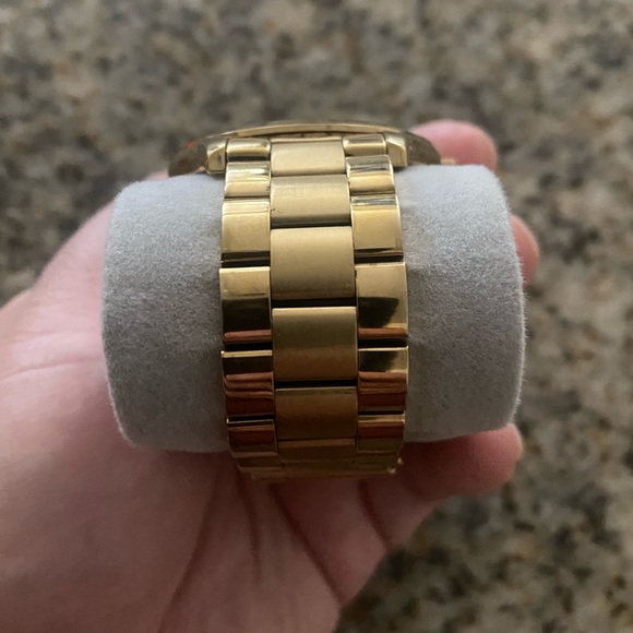 Michael Kors Gold and Pink Watch - Picture 4 of 5